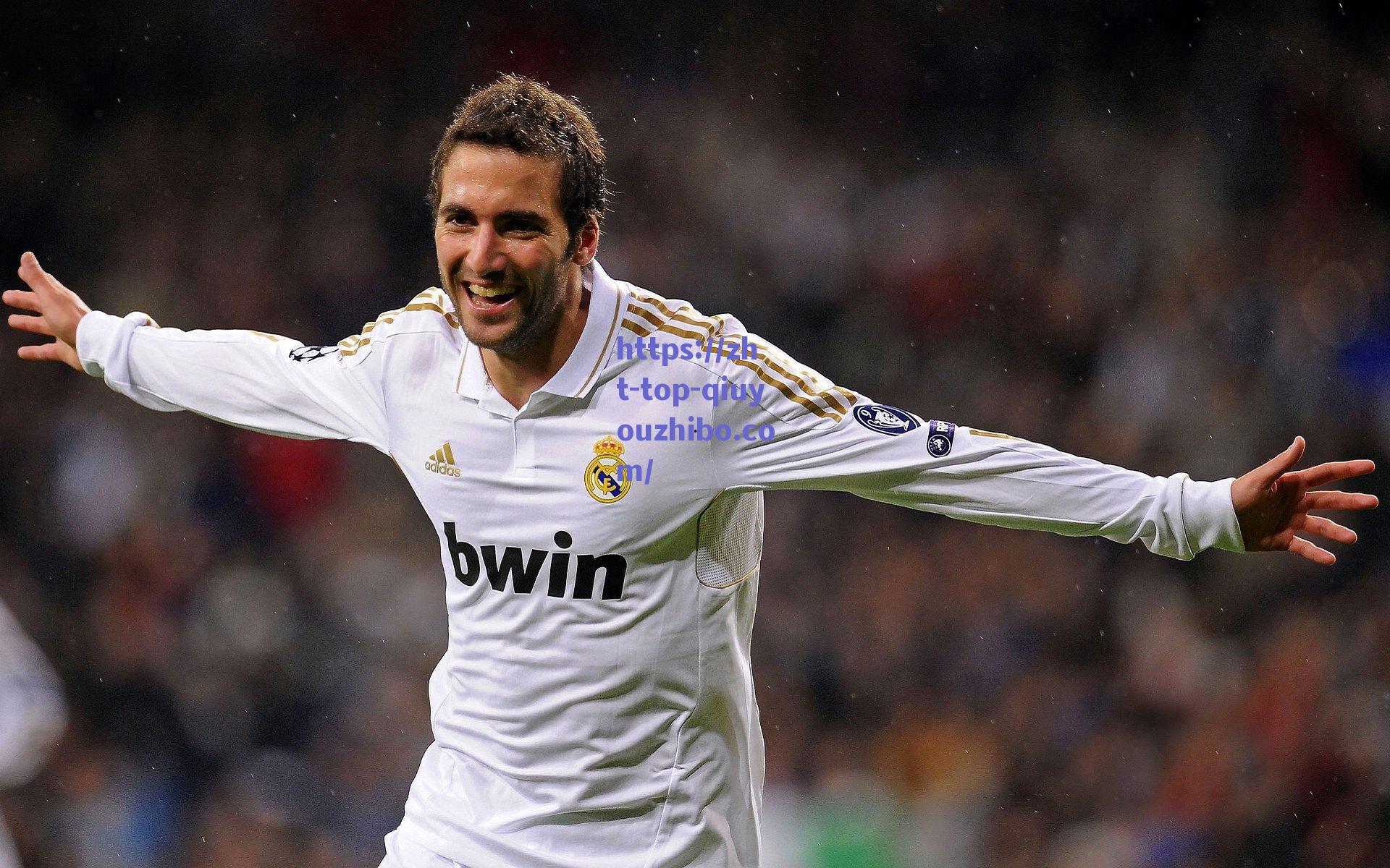 球友直播|邓弗里斯，欧冠开门红奠定基调，齐沃战术革新引领直接风暴